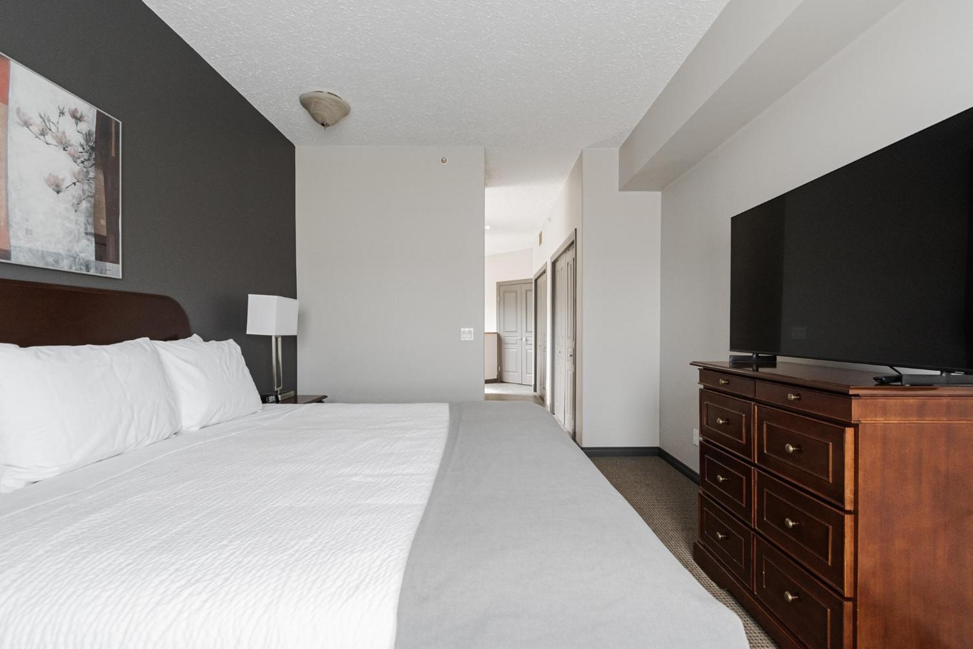 Premier Residence - Fort Mcmurray Exterior photo