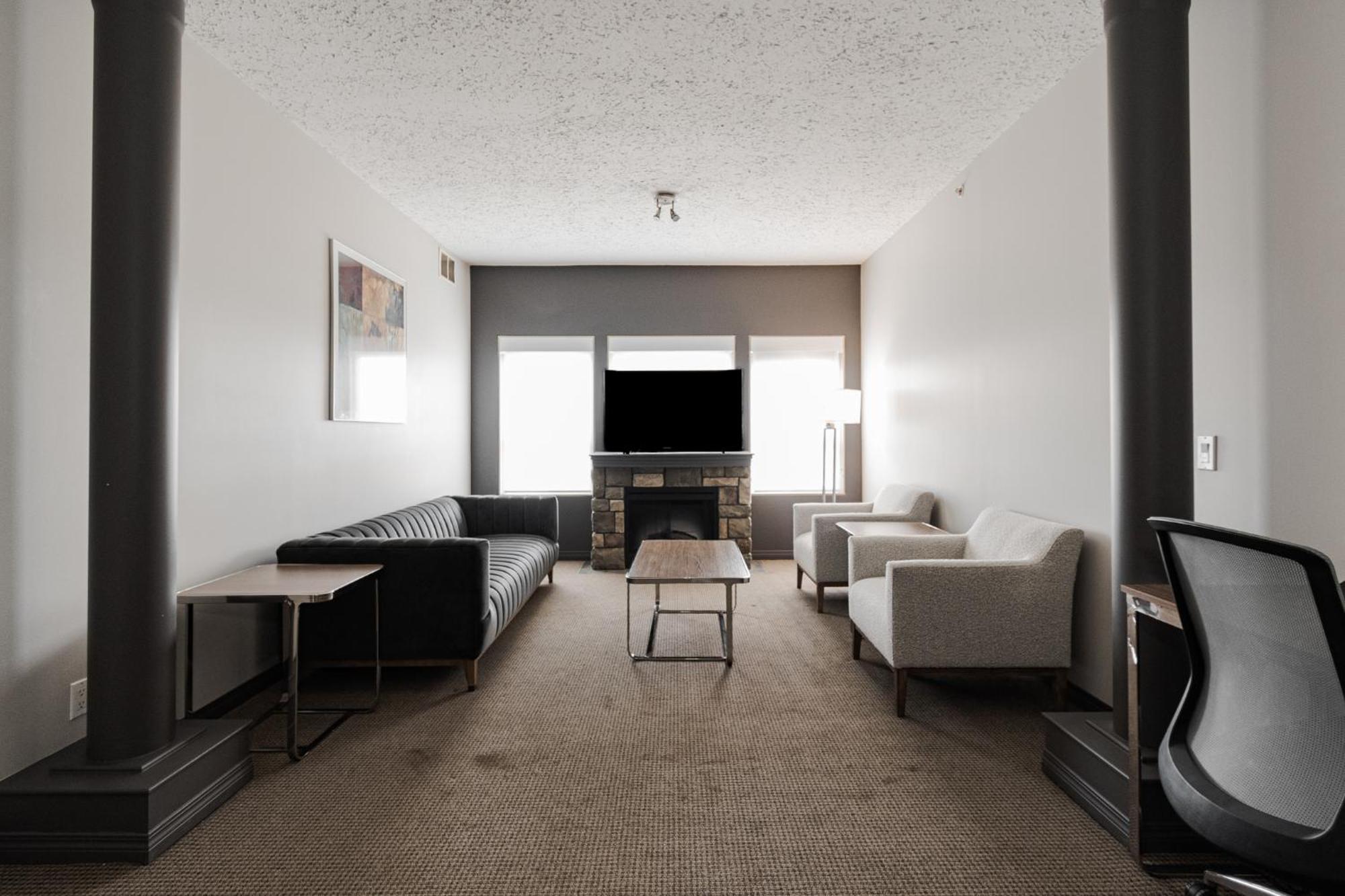 Premier Residence - Fort Mcmurray Exterior photo