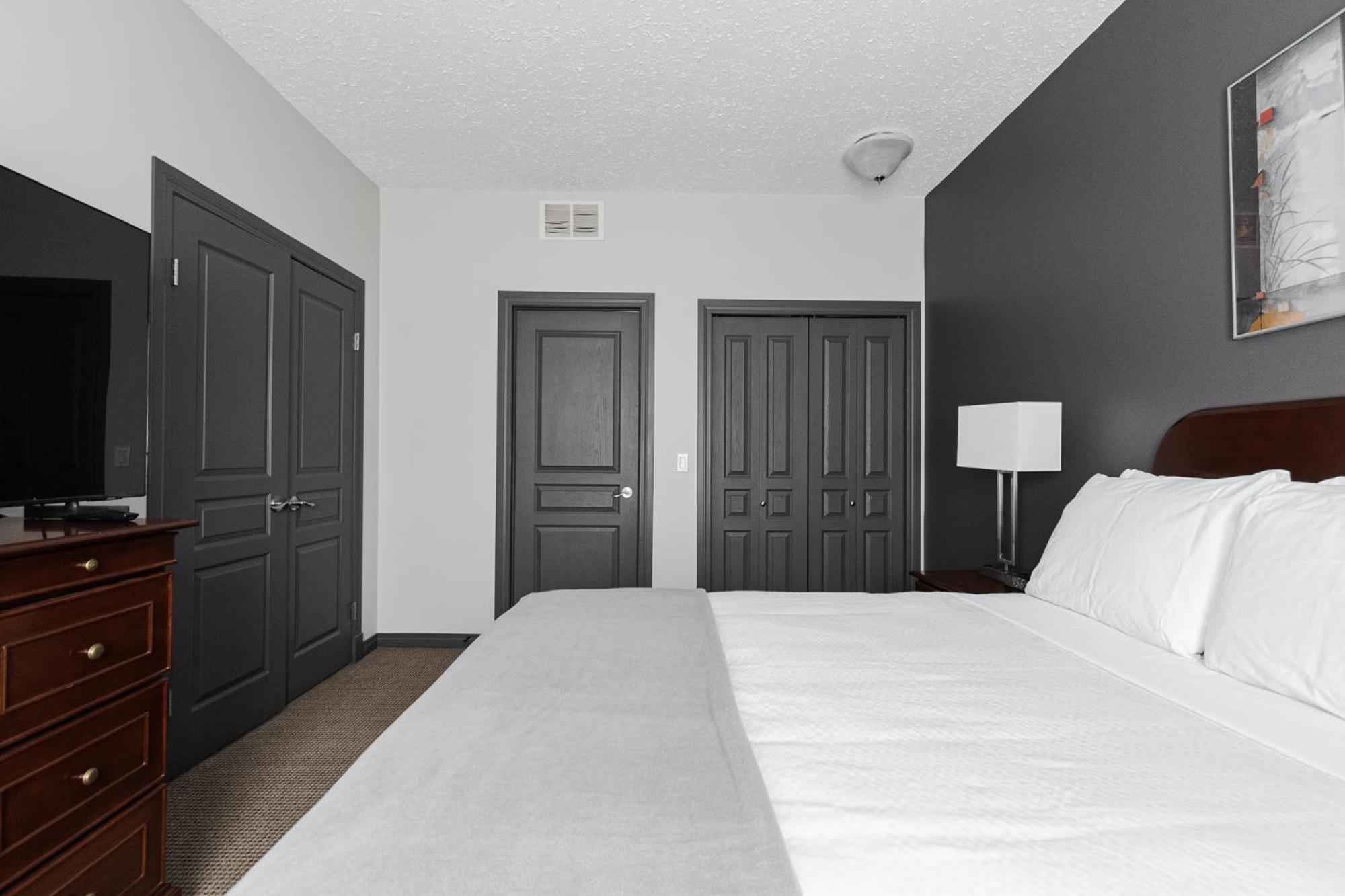 Premier Residence - Fort Mcmurray Exterior photo