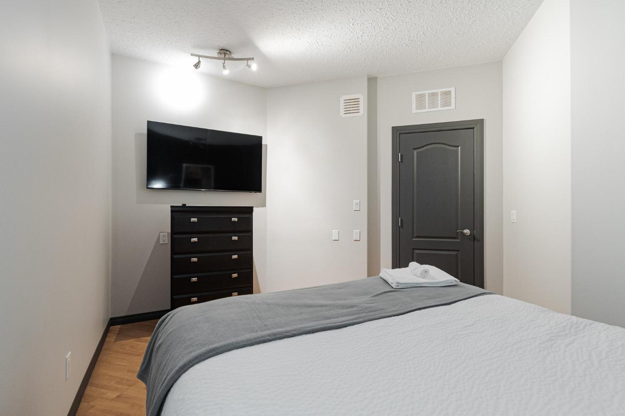 Premier Residence - Fort Mcmurray Exterior photo